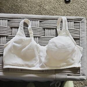 Secret Treasures White Wireless Bra Soft Cups